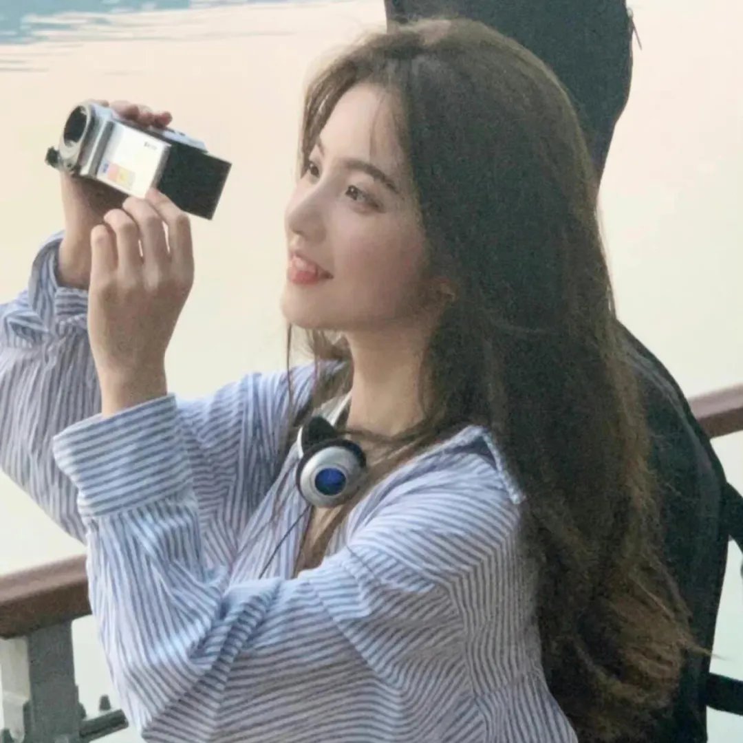 行尸村里走